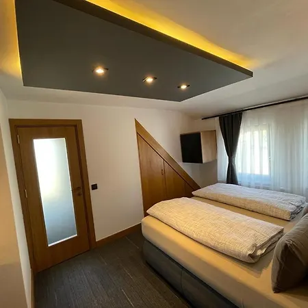 Locanda Uhldinger-hof 2*