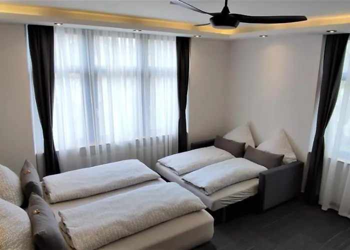 אורחן Uhldinger-hof 2*