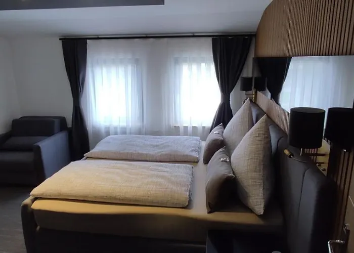 Uhldinger-hof אורחן 2*